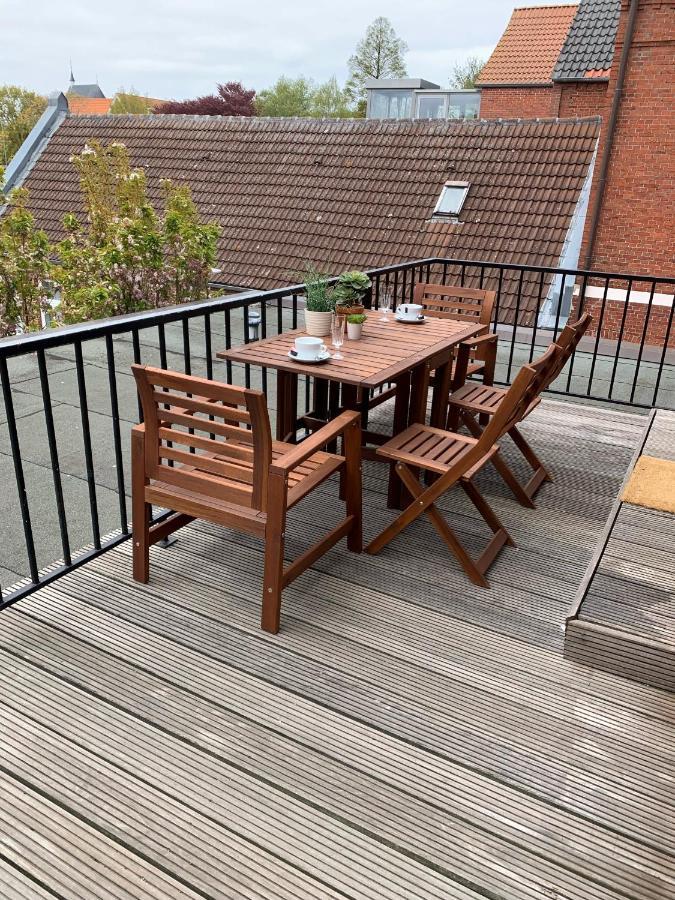 Charmante Ferienwohnung Mit Terrasse Im Herzen Von נורדן מראה חיצוני תמונה